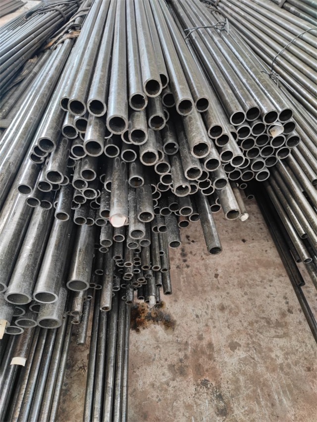 阿里16mn精密无缝钢管