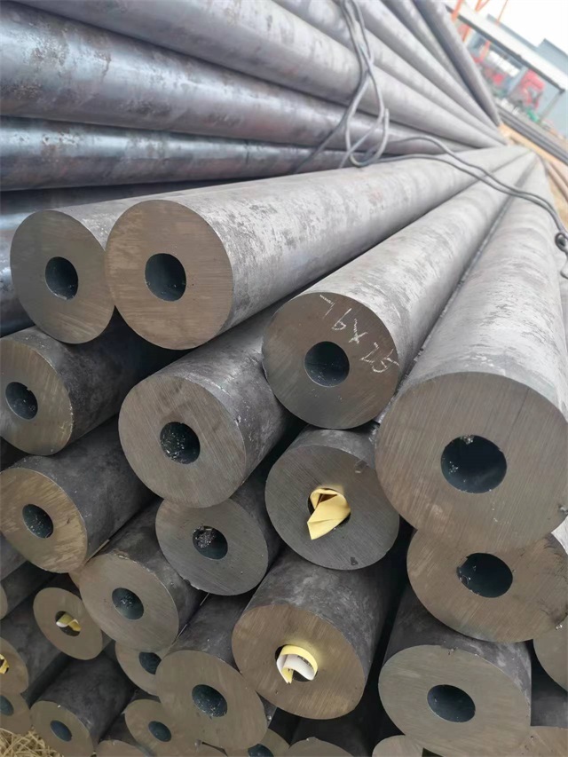 阿里15crmo无缝钢管