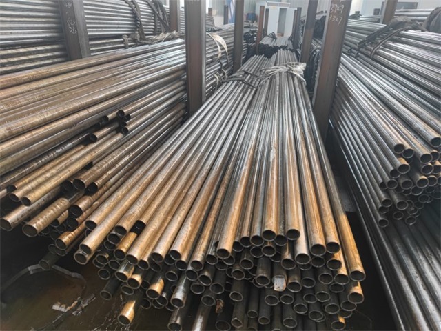 阿里35CrMo精密无缝钢管