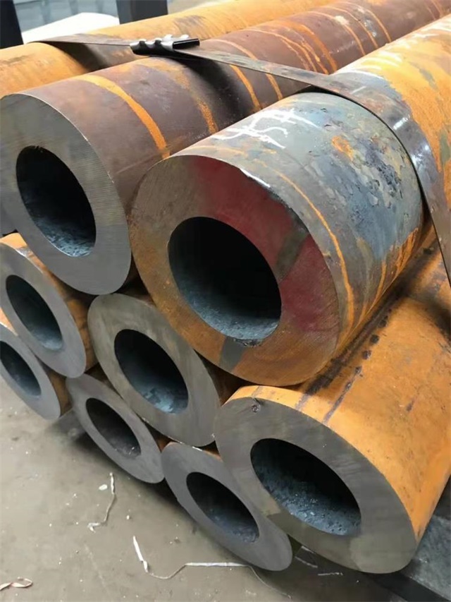 阿里定做厚壁无缝钢管报价